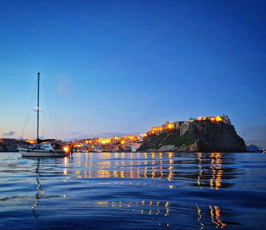 Palazzo Palumbo Hotel Procida Ngoại thất bức ảnh
